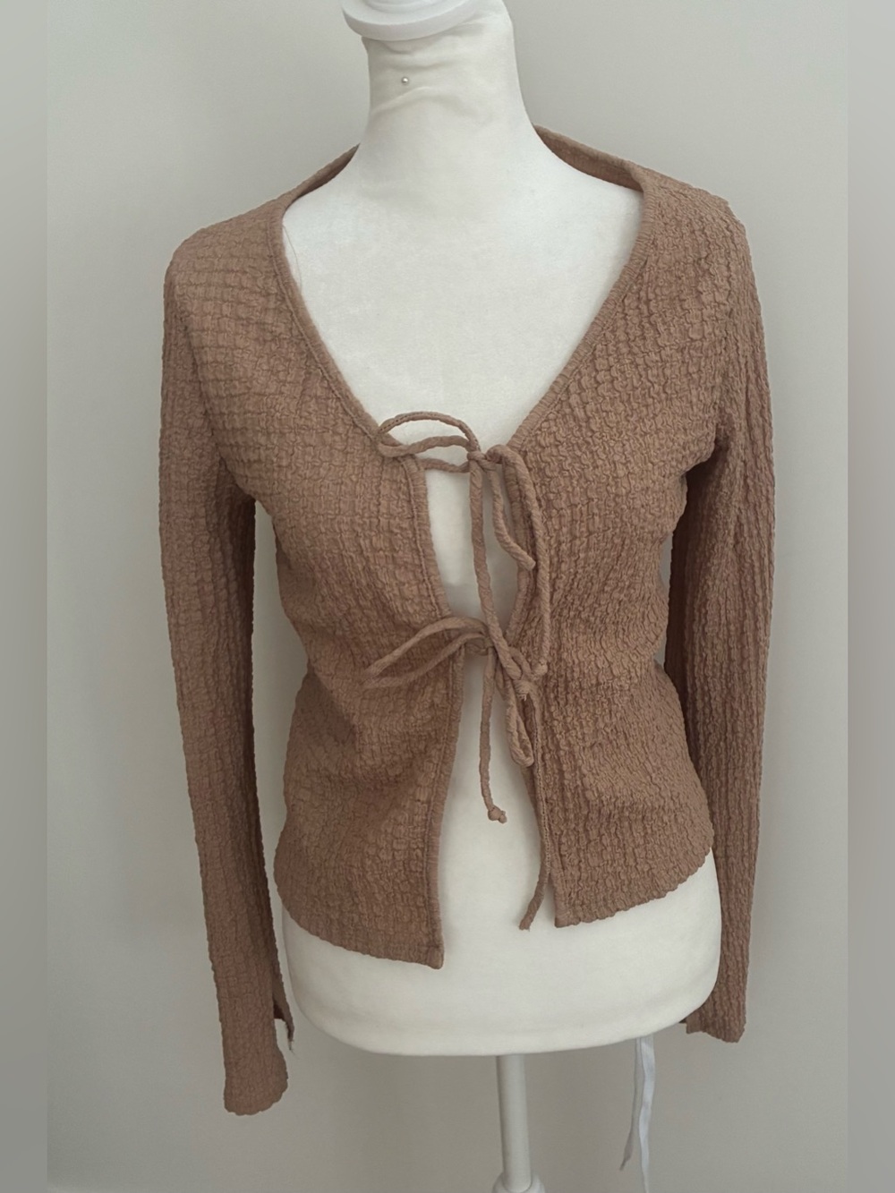 Tie-Front Textured Knit Sweater Cardigan - Brown medium 90s Y2K